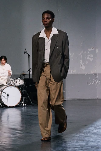 00020-lemaire-spring-2026-menswear-credit-gregoire-avenel