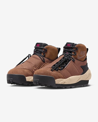 NIKE+MAGMASCAPE+SP