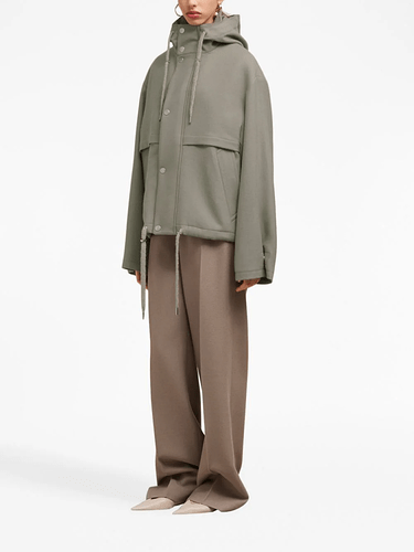 yrvezrqagbddhyfh659o-810x1080