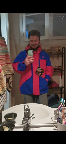 Screenshot_20220115_175345_com.huawei.himovie.overseas