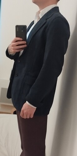 1000022572