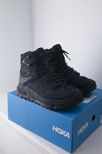 Hoka U Tor Ultra