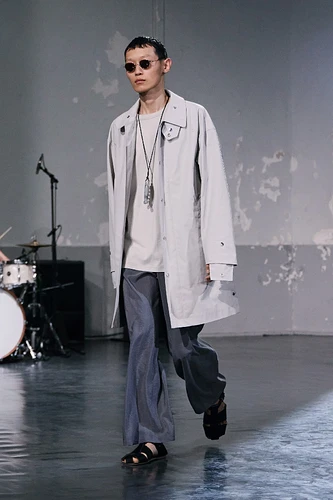 00017-lemaire-spring-2026-menswear-credit-gregoire-avenel