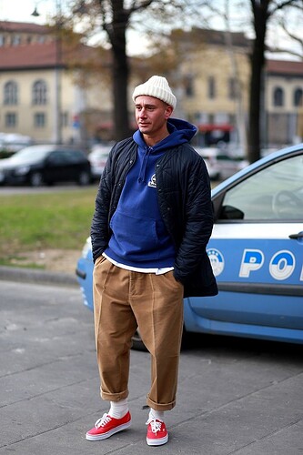 8371009bbbed3cb32517f2e9ac827f6b