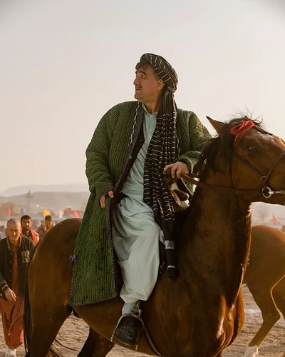 3EoL4DIQ-1500x1875-c-default