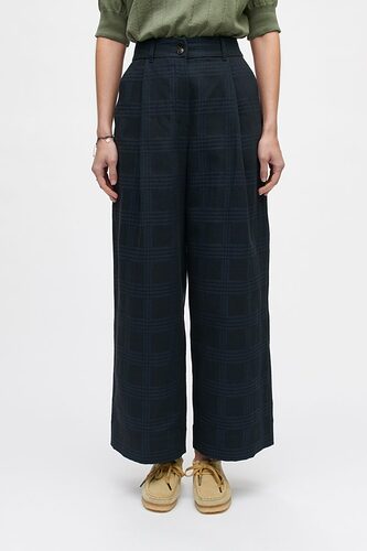 Palesa_Pants_midnightjacquard_0343-1000x1500