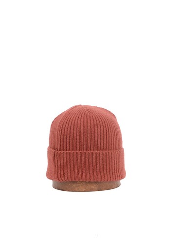 ribbed-hat-henna