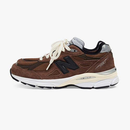 JJJJ_NB_22_BROWN_03_1000x