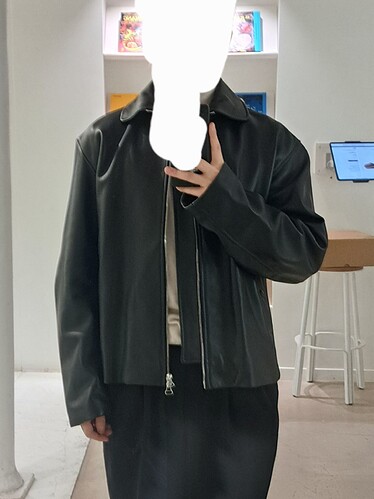 1000082173