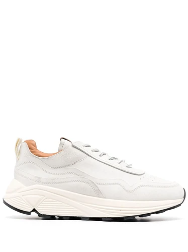 19734032_44250151_2048