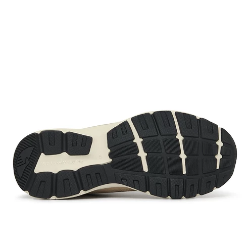 YP01605AMIELS-STRIKESole_bd217e56-0fca-46c5-bf1d-2945c700c667