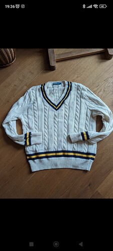 Screenshot_2023-11-21-19-36-20-174_fr.vinted