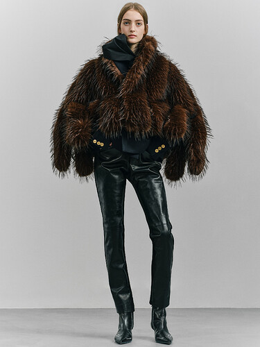 sacai-fall-2026-collection-the-impression-012