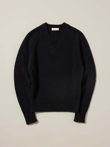 CASA Looks pt. II - Fall-Winter ’25Live on Tuesday, November 4th at 09-00 AM (CET) at casatlanti (2)