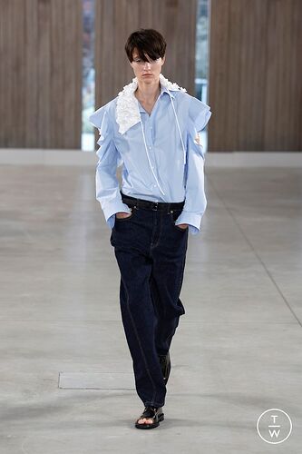 moschinoss260018-98229634dede198adc60