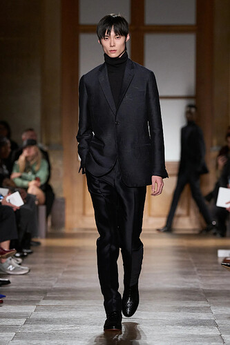 00053-hermes-fall-2026-menswear-credit-gorunway