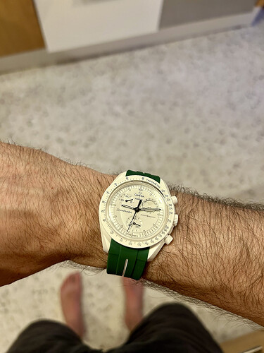 7AEC8DAE-B42A-40FA-991E-342FC2D61578_1_201_a