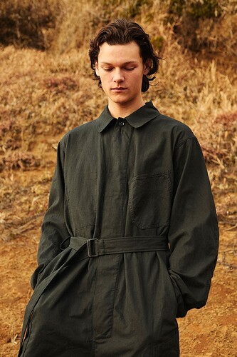 blurhms_25fw_look_hp42-1