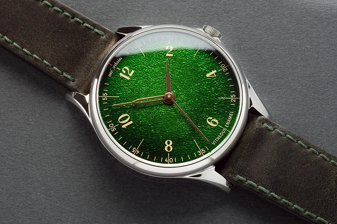 M1_Green_Fume_Medium_Macro_01_1296x